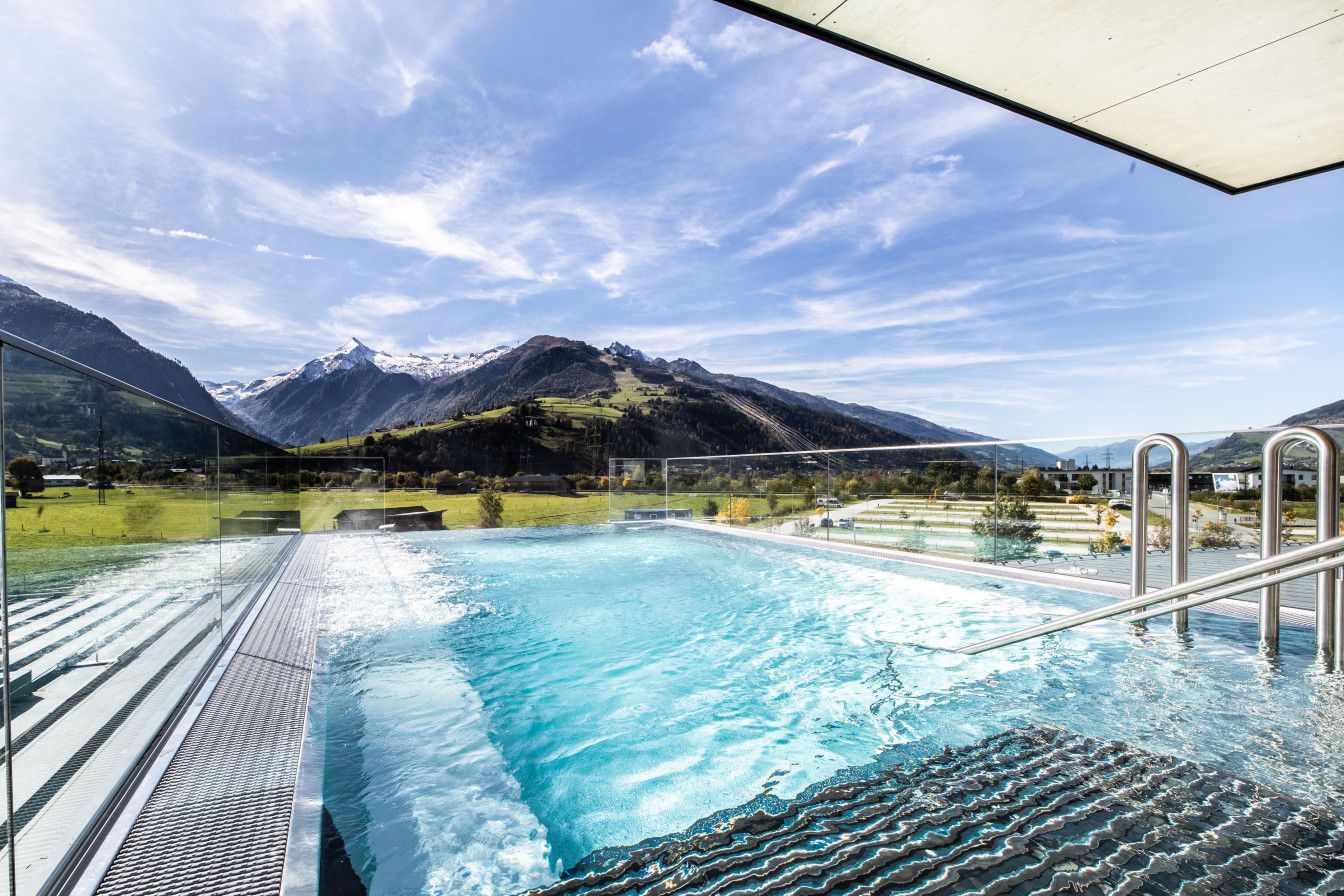 schönsten Infinity Pools in Österreich 1000things