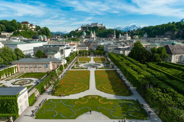 Salzburg Schloss Mirabell