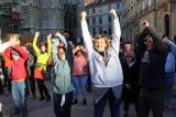 Tanz-Flashmob am Welt-Down-Syndrom-Tag am Stephansplatz (c) Theresa-Marie Stütz | andererseits