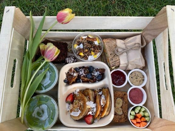 Zinas Eatery Brunch Box Picknickkorb