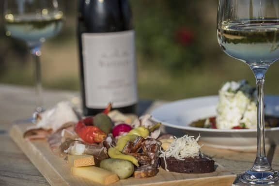 Wieninger am Nussberg Heuriger Wien Jause Wein