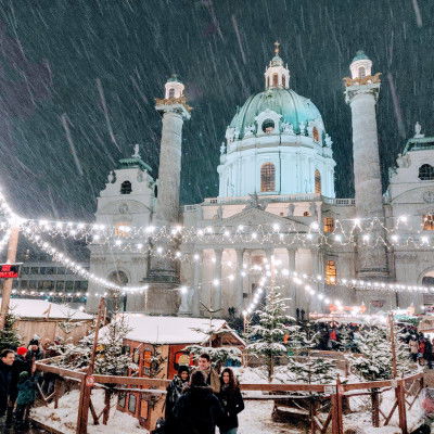 Weihnachtsmarkt Karlsplatz