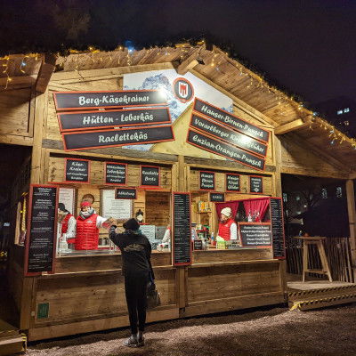 Vorarlberger Stand Weihnachtsmarkt Altes AKH Wien