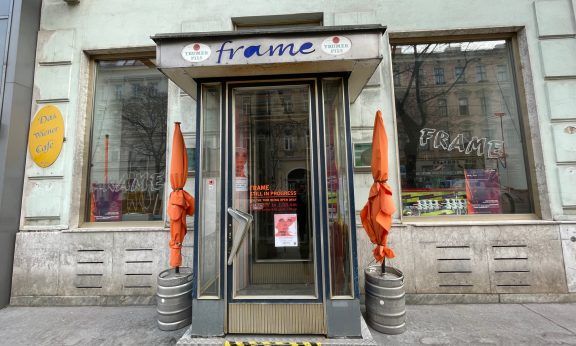 Café Frame