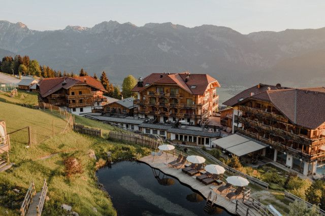 Einfach abtauchen und aufatmen! (c) Natur- und Wellnesshotel Höflehner GmbH | CMVisuals urlaub sommer hotel