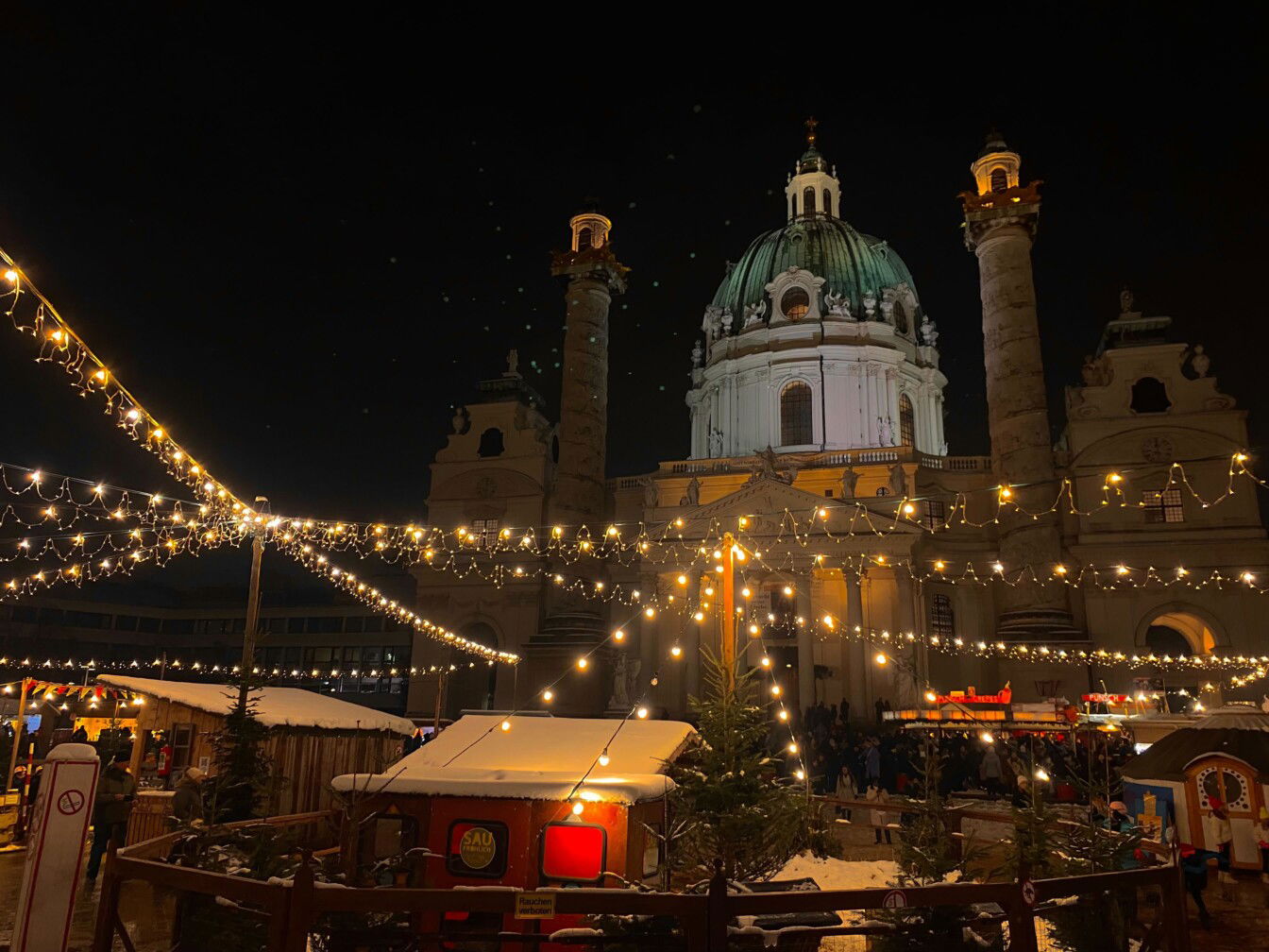 Weihnachtsmarkt Art Advent Karlsplatz