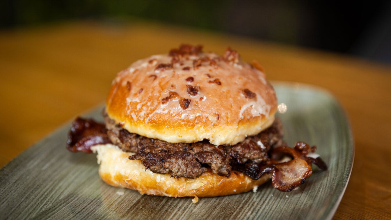 (c) ROBIN CONSULT | Fellner Le Burger Krapfen Burger 2025