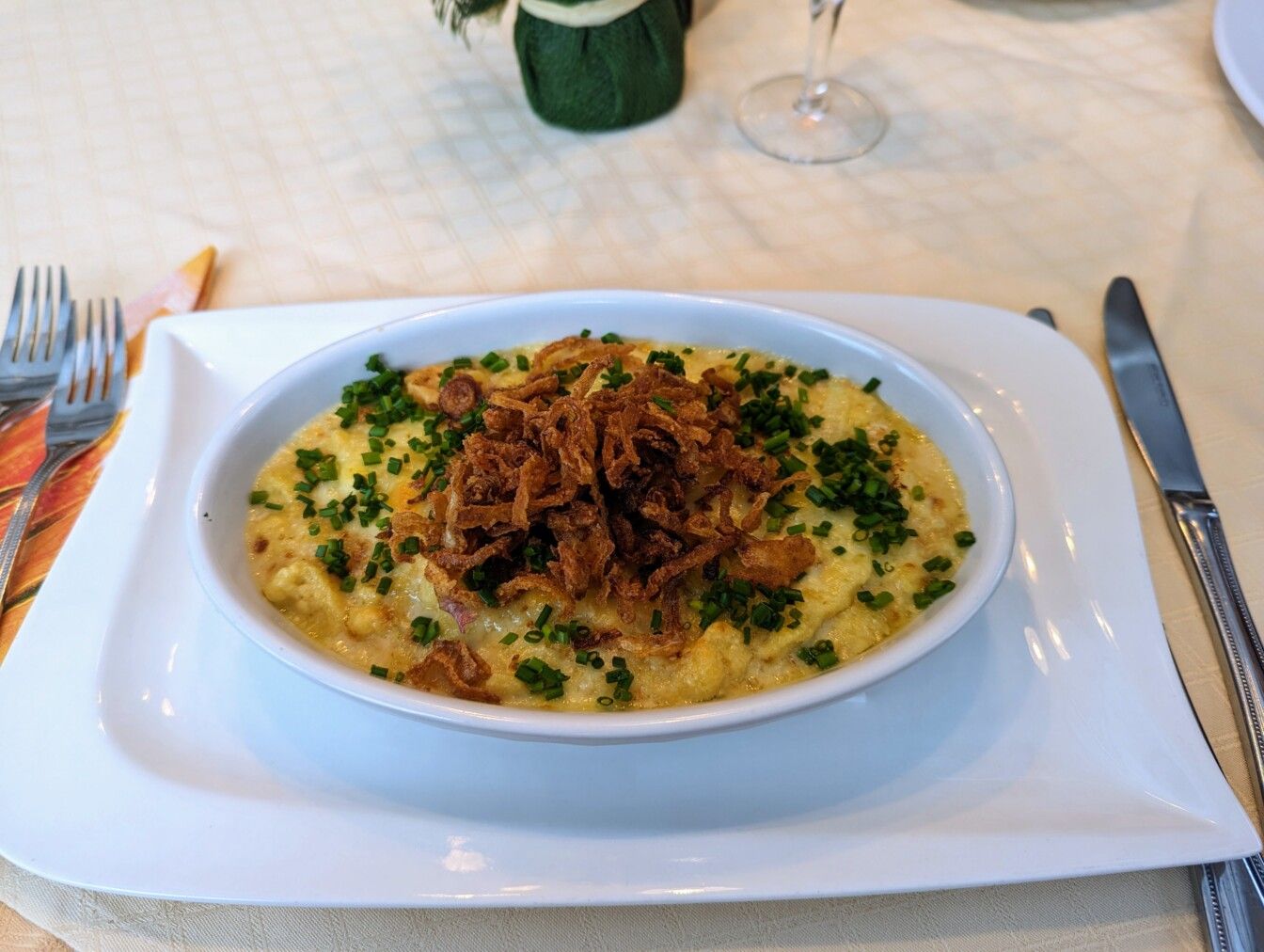 Dolomitenhotel Lienz Restaurant Käsespätzle