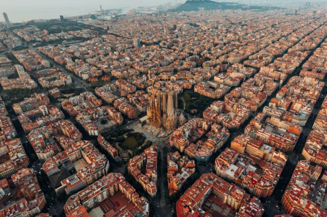 Blick auf Sagrada Familia in Barcelona