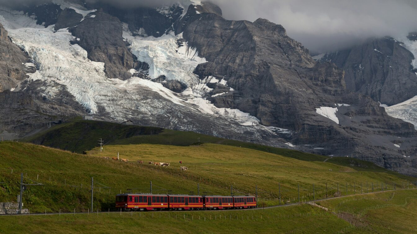 Schönste Zugstrecken Europas, Zugfahren, Bahn fahren, Europa, Reisen, Urlaub, Bahnstrecken