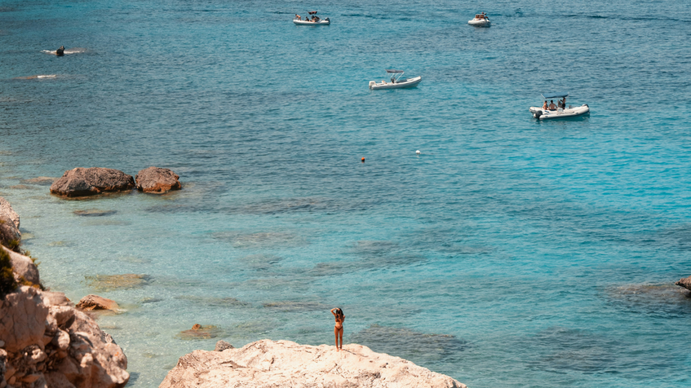 (c) Glenn Souer | Unsplash Cala Goloritzè Sardinien