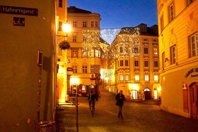 advent in linz