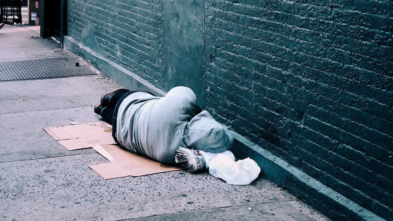 Obdachloser auf Straße